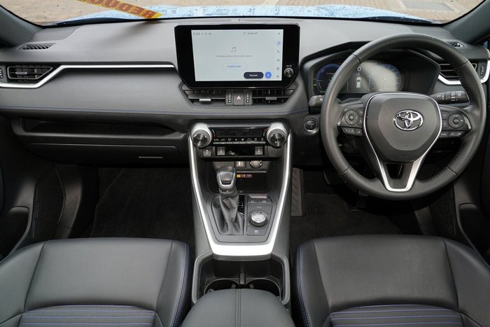 2025 Toyota RAV4 XSE