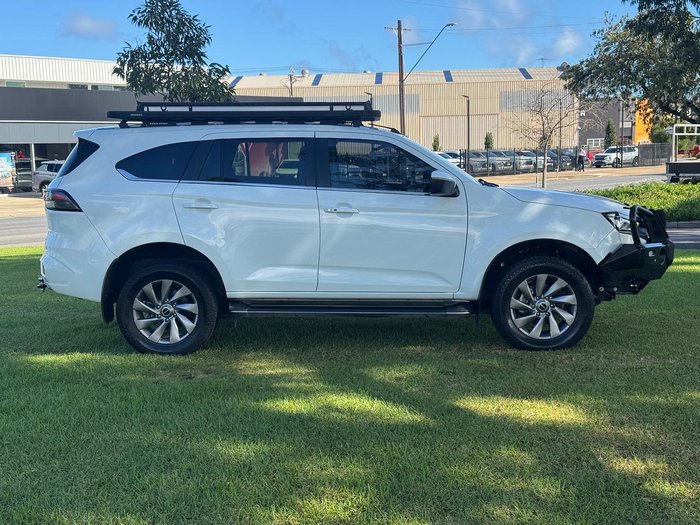 2022 Isuzu MU-X LS-U