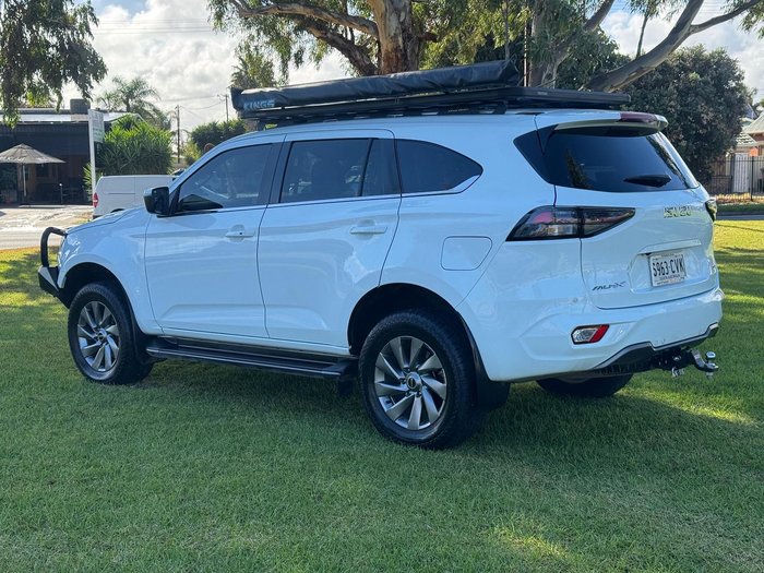 2022 Isuzu MU-X LS-U