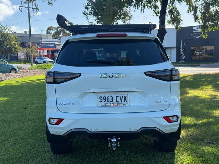 2022 Isuzu MU-X LS-U