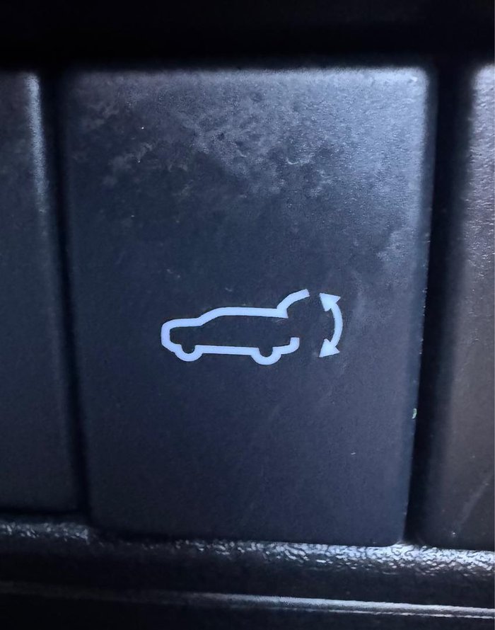2022 Isuzu MU-X LS-U