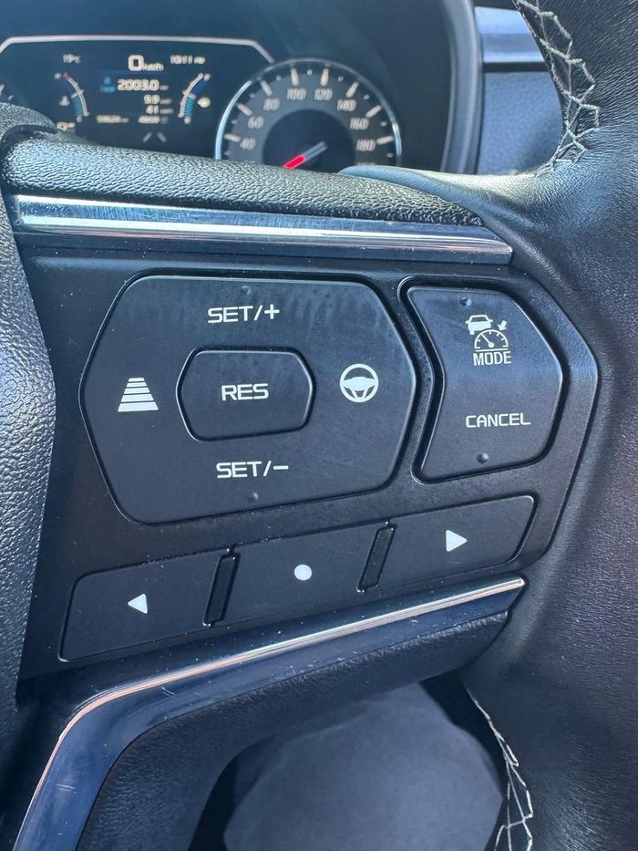 2022 Isuzu MU-X LS-U