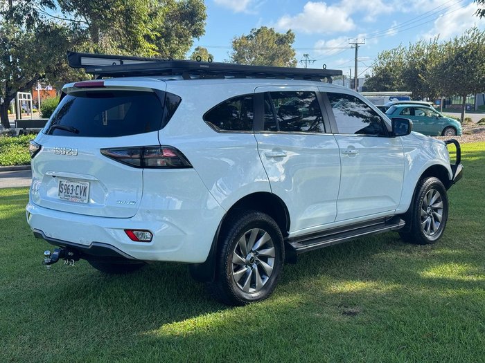 2022 Isuzu MU-X LS-U