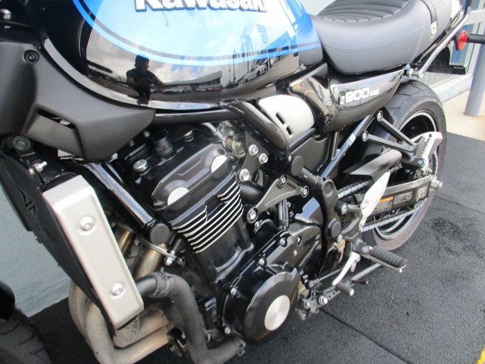 2024 Kawasaki Z900RS (ZR900C) BLUE