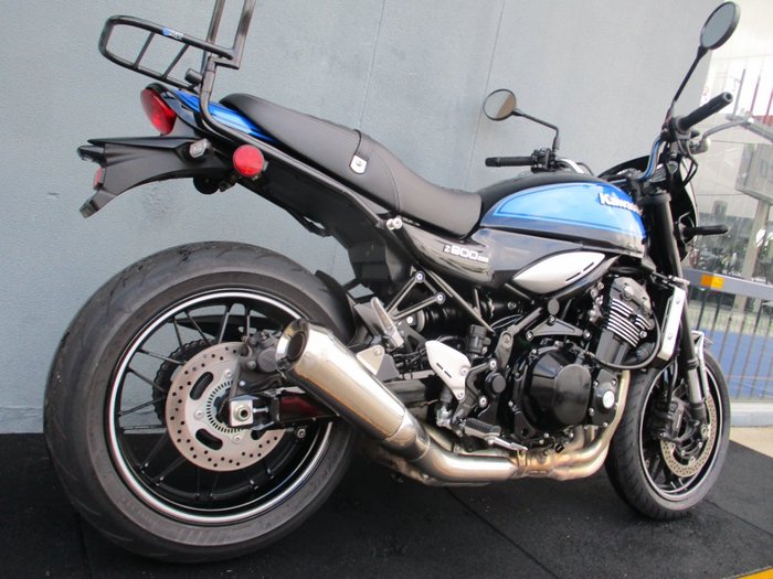 2024 Kawasaki Z900RS (ZR900C) BLUE