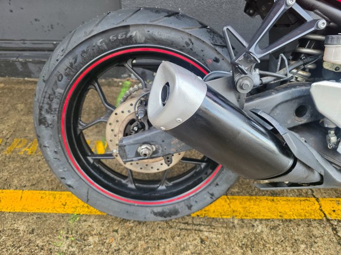 2015 Yamaha YZF-R3 ABS RED