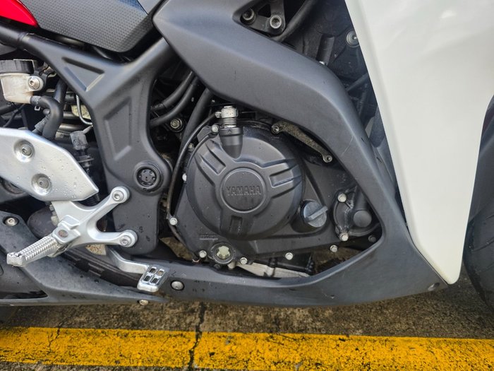 2015 Yamaha YZF-R3 ABS RED