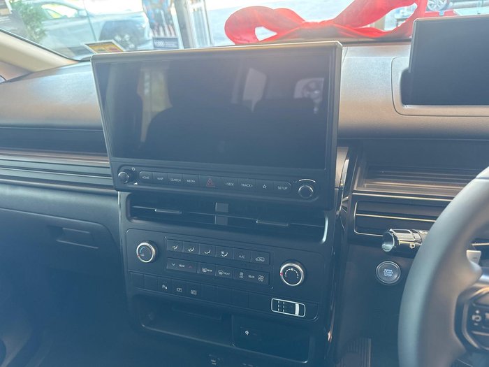 2026 Hyundai STARIA