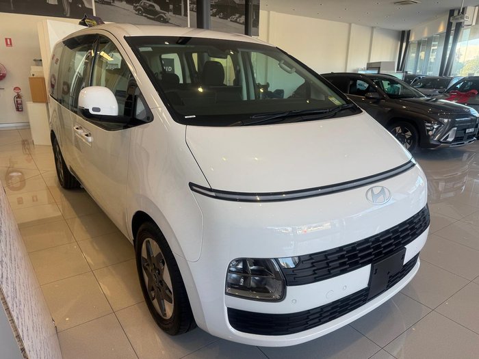 2026 Hyundai STARIA