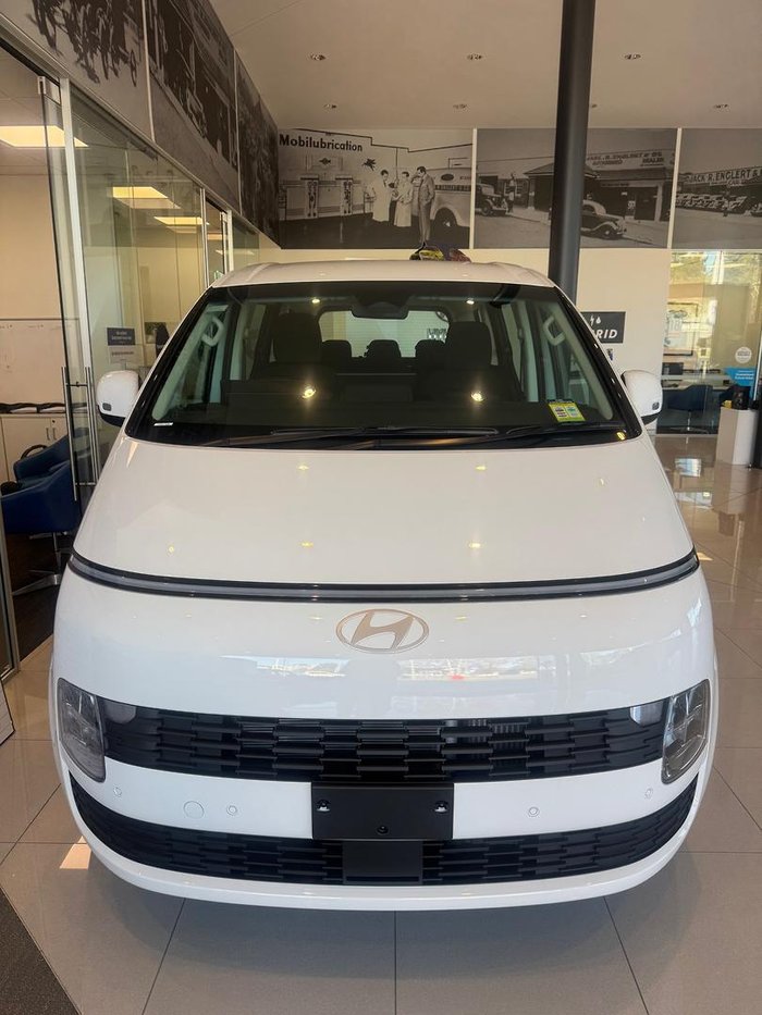 2026 Hyundai STARIA