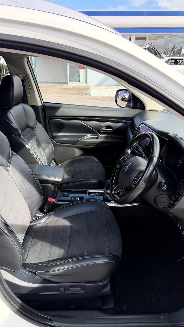 2019 Mitsubishi Outlander LS
