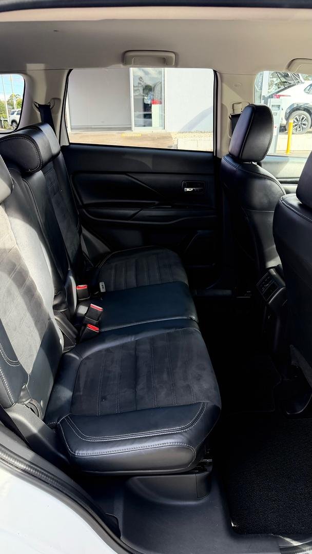 2019 Mitsubishi Outlander LS