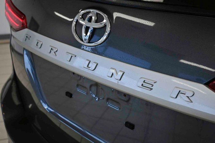 2024 Toyota Fortuner GX