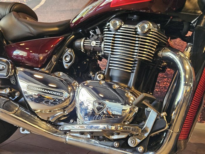 2014 Triumph Thunderbird Commander Thunderbird Red
