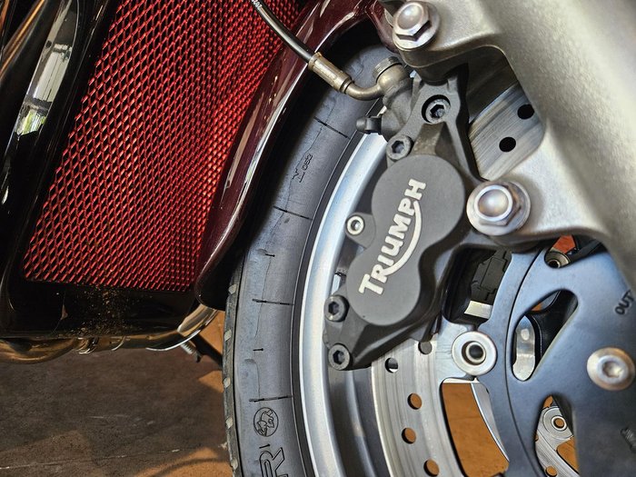 2014 Triumph Thunderbird Commander Thunderbird Red