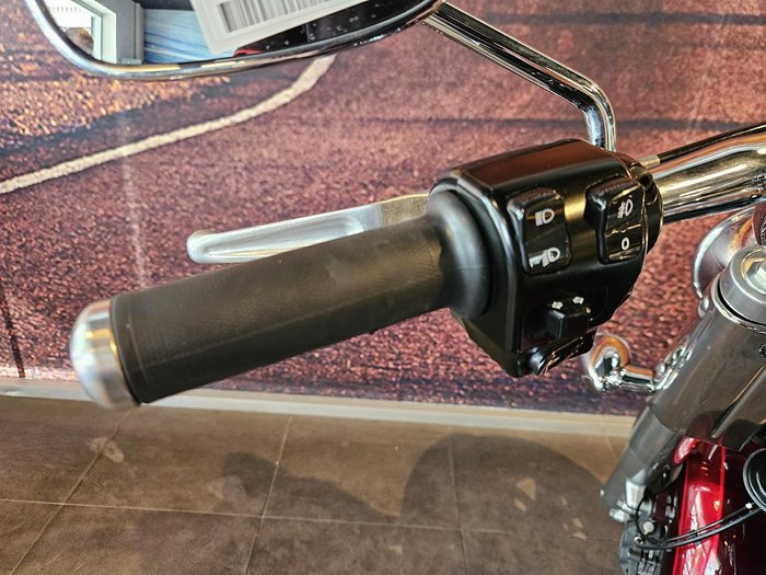2014 Triumph Thunderbird Commander Thunderbird Red