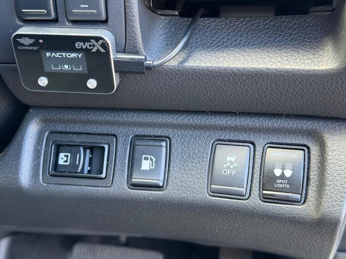 2018 Nissan Navara ST-X