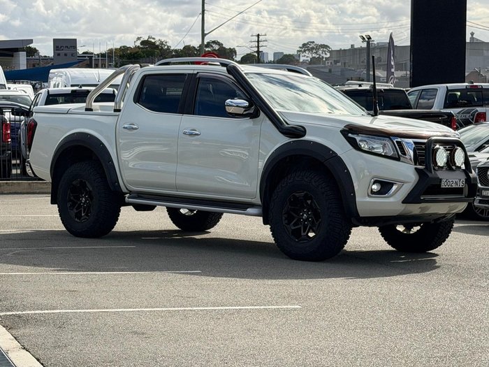 2018 Nissan Navara ST-X