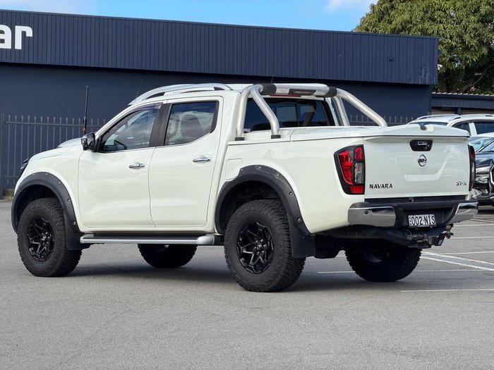 2018 Nissan Navara ST-X