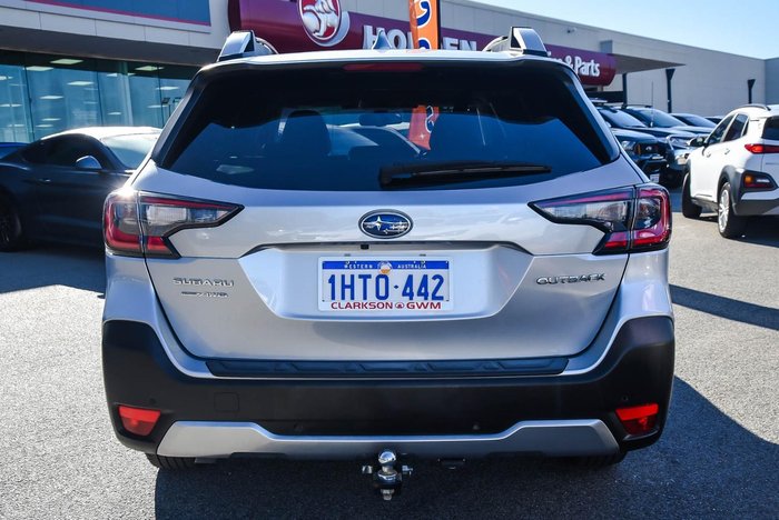 2022 Subaru Outback AWD Touring