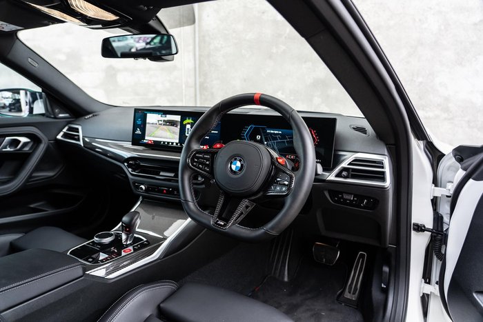 2025 BMW M2