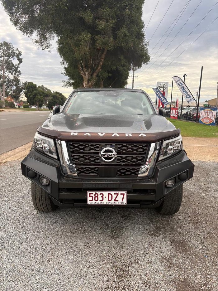 2021 Nissan Navara ST-X