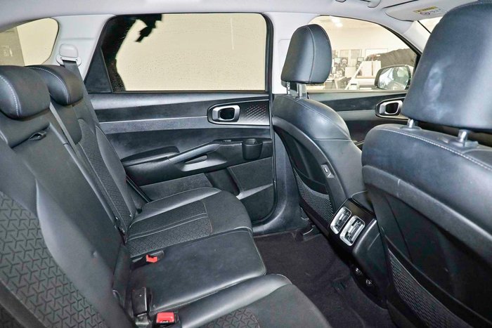 2022 Kia Sorento Sport+
