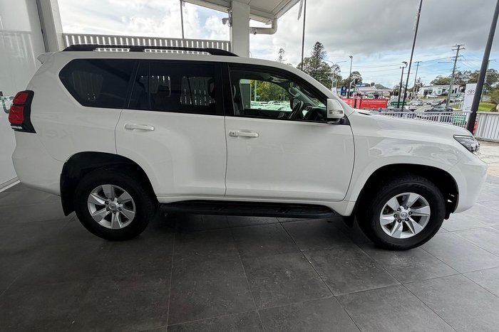 2022 Toyota Landcruiser Prado GXL
