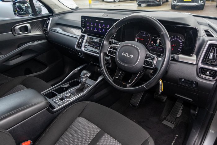 2022 Kia Sorento Sport
