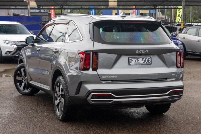 2022 Kia Sorento Sport