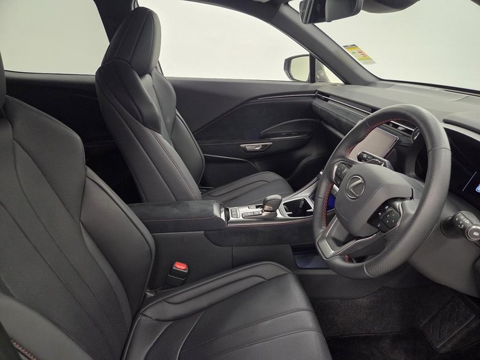 2024 Lexus LBX Morizo RR GAYA16R AWD Cobalt Mica