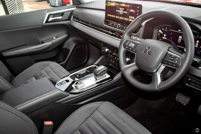2025 Mitsubishi Outlander Aspire ZM MY25 Red Diamond
