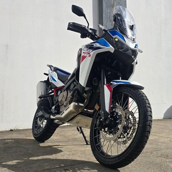 2024 Honda Africa Twin ES (CRF1100A3) Africa Twin White