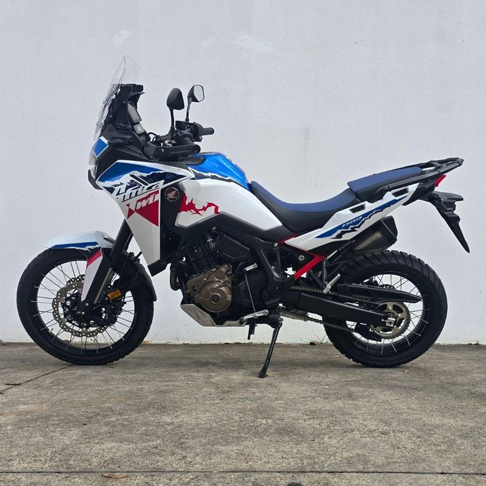 2024 Honda Africa Twin ES (CRF1100A3) Africa Twin White