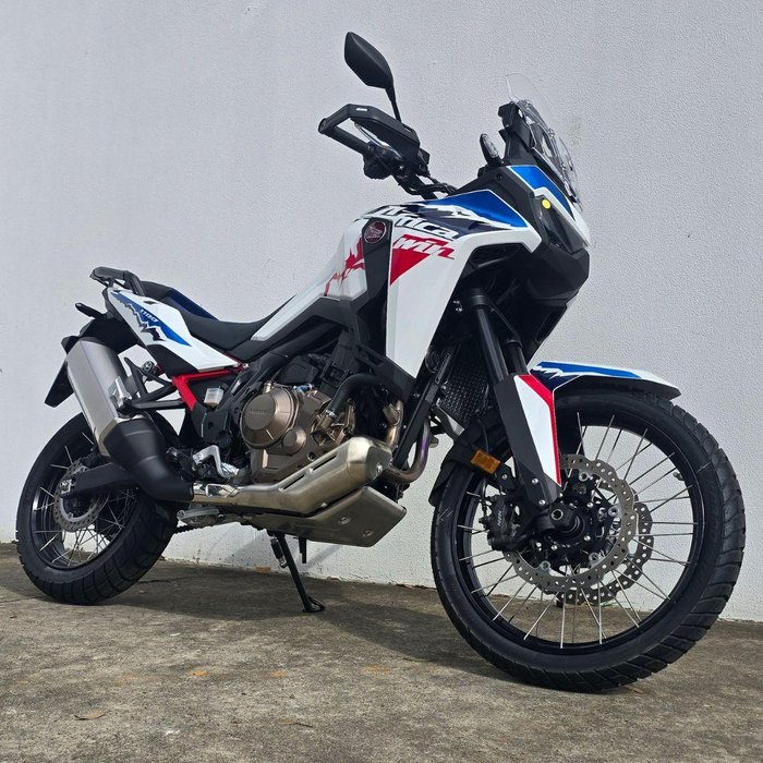 2024 Honda Africa Twin ES (CRF1100A3) Africa Twin White