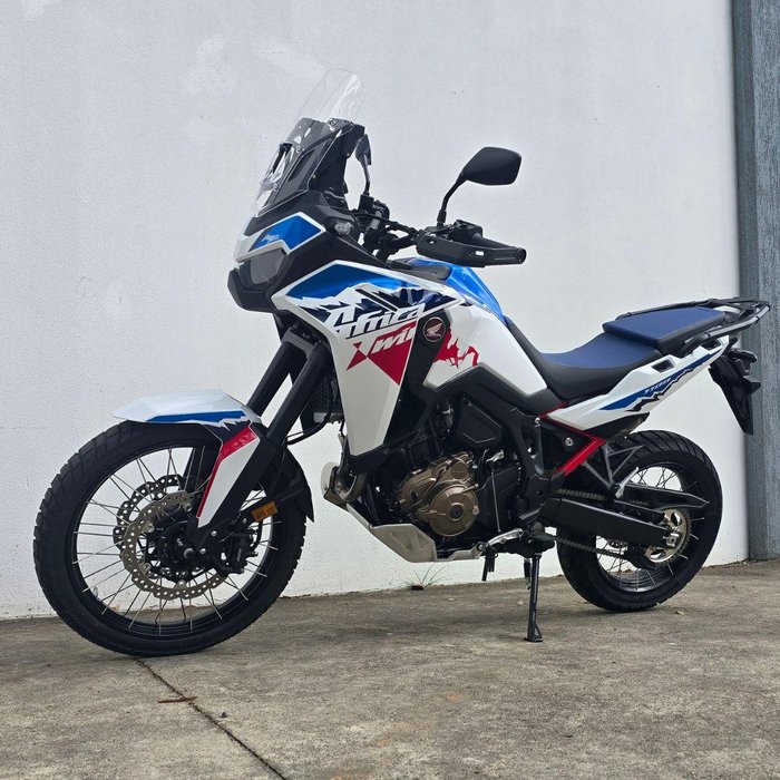 2024 Honda Africa Twin ES (CRF1100A3) Africa Twin White