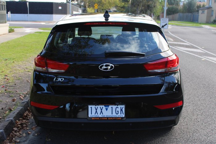 2023 Hyundai i30 PD.V4 MY23 Abyss Black