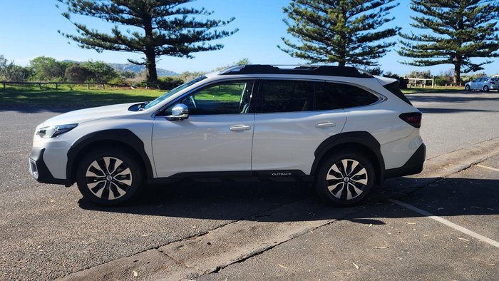 2025 Subaru Outback AWD Touring