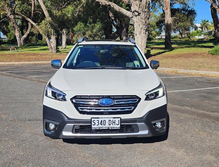 2025 Subaru Outback AWD Touring