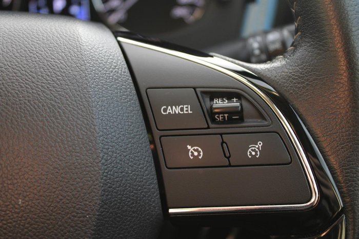 2019 Mitsubishi Outlander ES ZL MY20 White