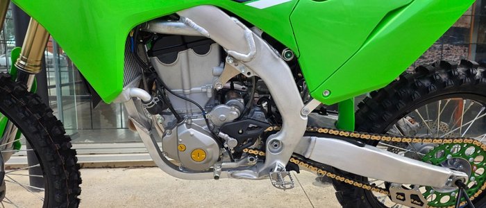2025 Kawasaki 2025 Kawasaki 450CC KX450MSFNN Motocross GREEN