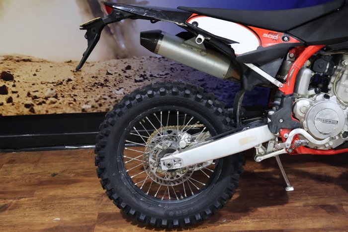 2019 SWM RS 500 R Black
