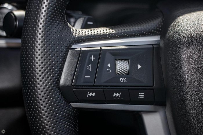 2025 Mitsubishi Outlander LS