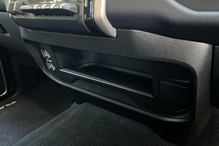 2023 RAM 2500 Laramie Rambox