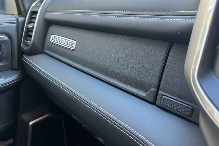 2023 RAM 2500 Laramie Rambox