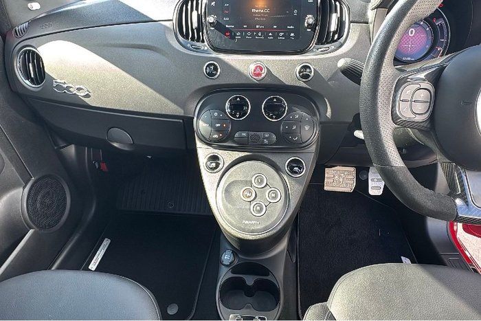 2023 Abarth 695 Competizione