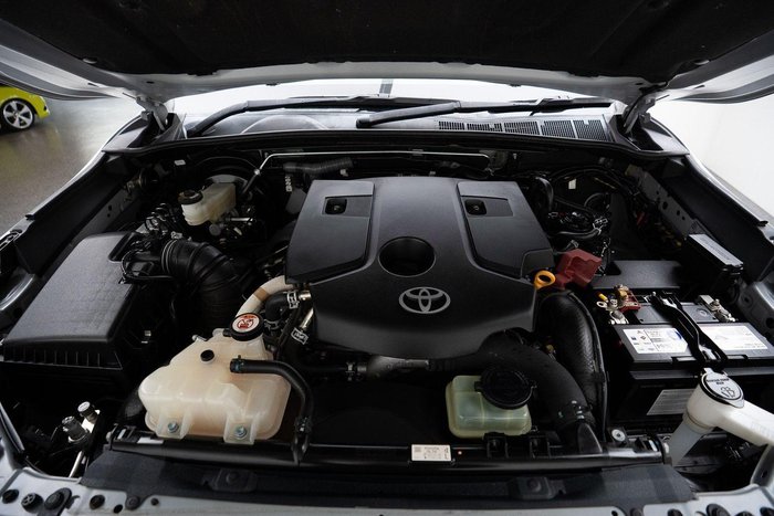 2019 Toyota Hilux SR5