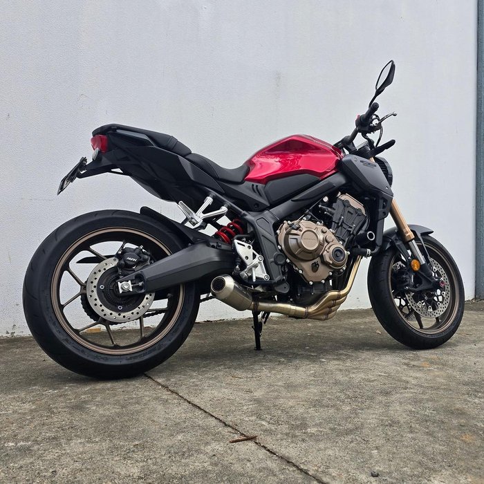 2023 Honda CB650R CB Red
