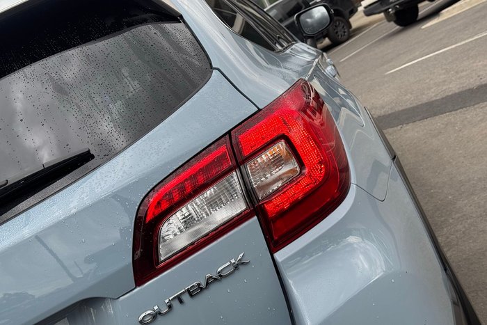 2020 Subaru Outback 2.5i Premium