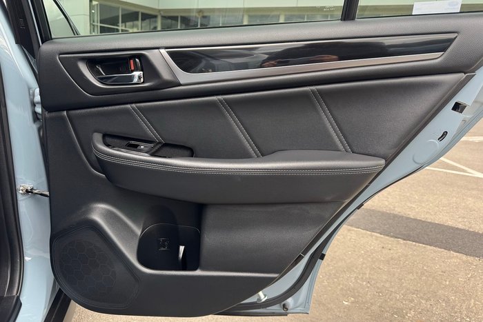 2020 Subaru Outback 2.5i Premium